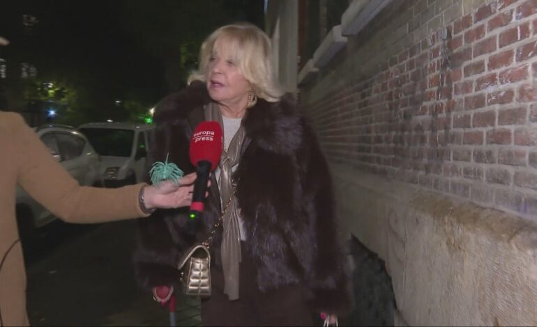 Bárbara Rey reacciona al ‘olvido’ de Juan Carlos I de incluirla en sus memorias: «Si hablo arde Troya»