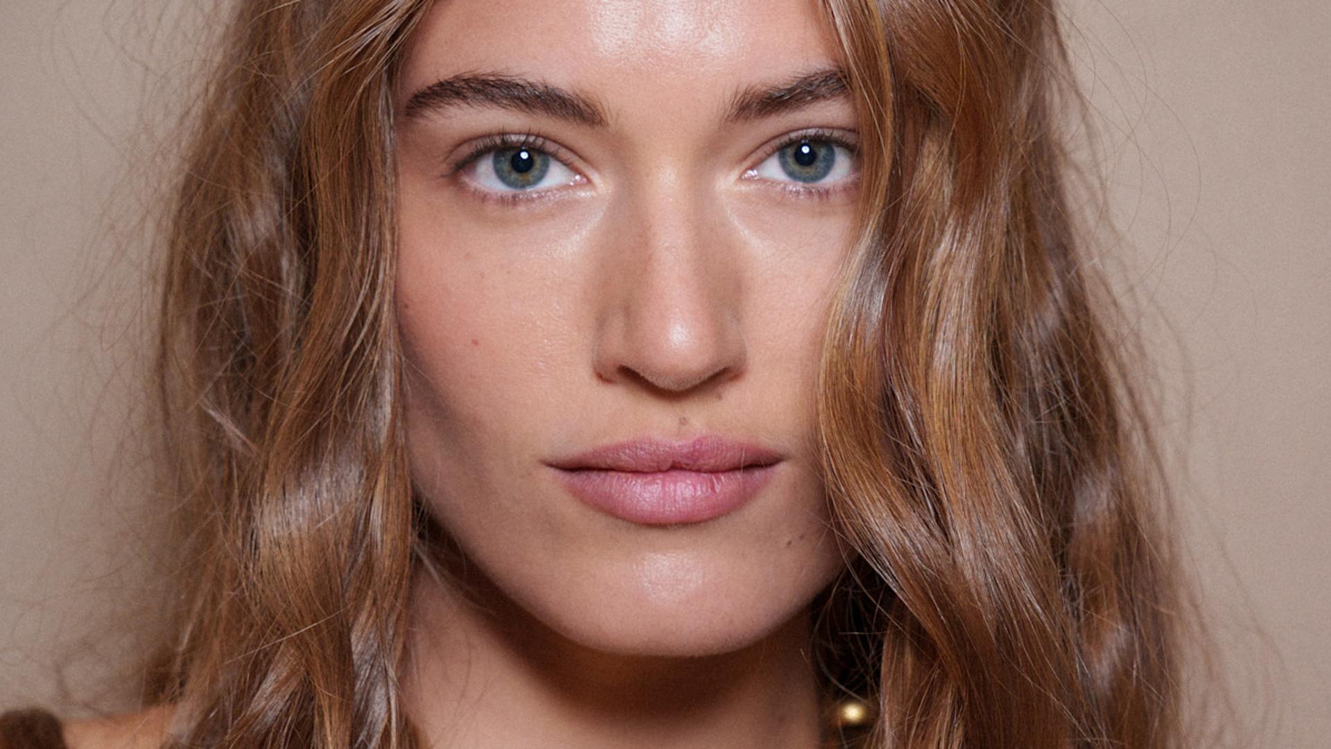 Bases de maquillaje para piel grasa: acabado profesional