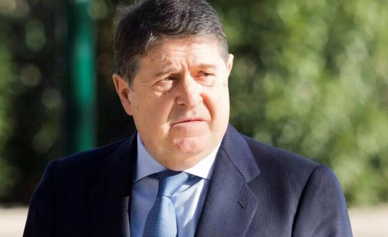 JOSÉ LUIS OLIVAS | El presidente valenciano que se convirtió en banquero