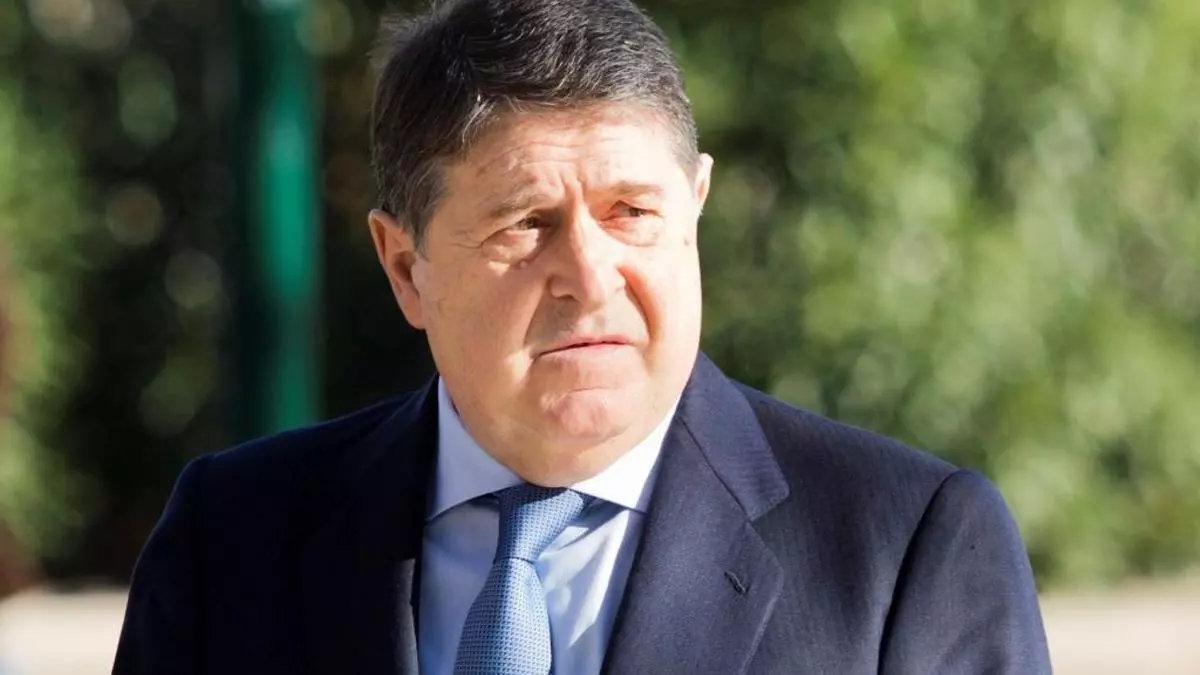 JOSÉ LUIS OLIVAS | El presidente valenciano que se convirtió en banquero