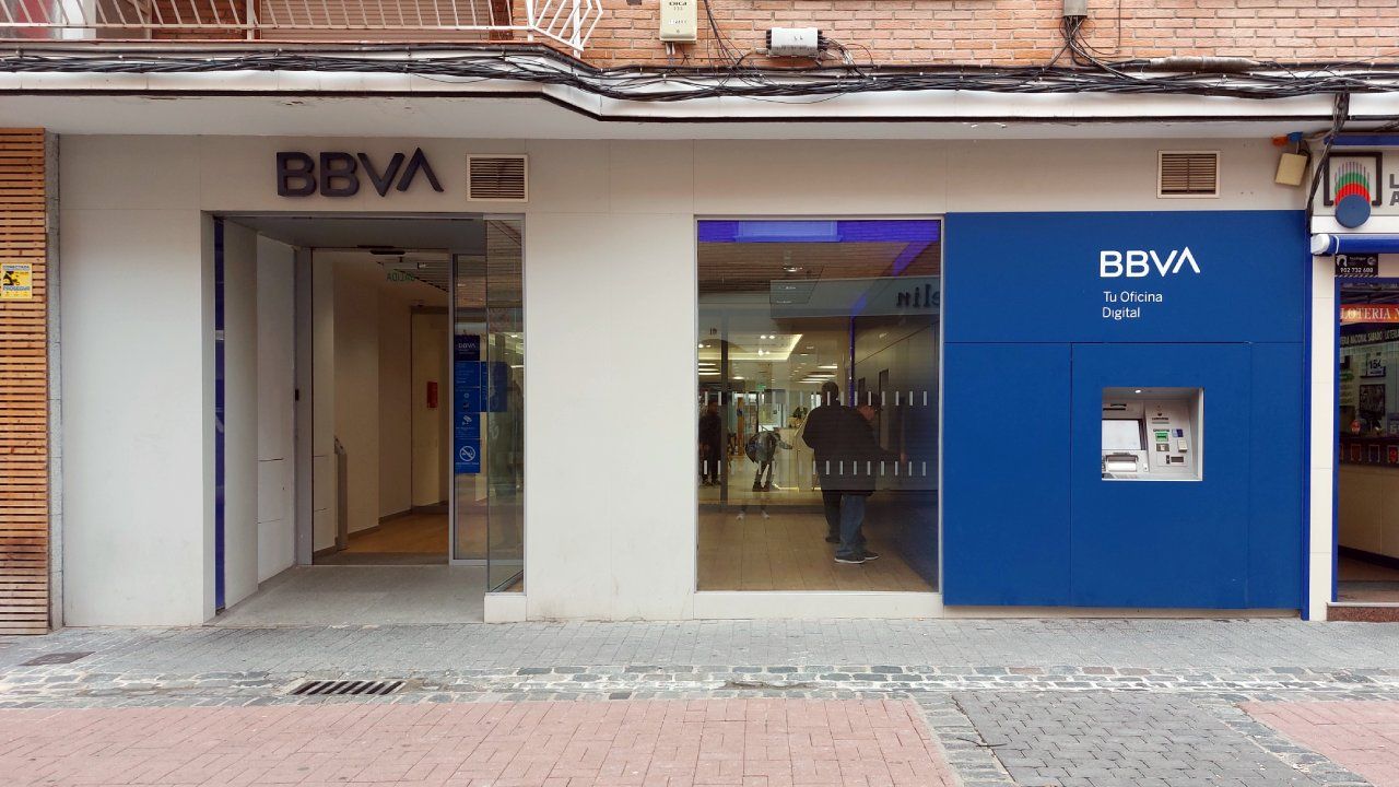 Si cobras más de 1.200 €, todos estos bancos están dispuestos a pagarte varios cientos de euros el próximo año