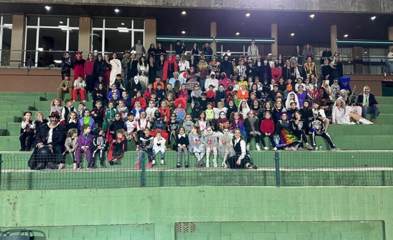 Halloween se instala en el Club de Tenis de Avilés