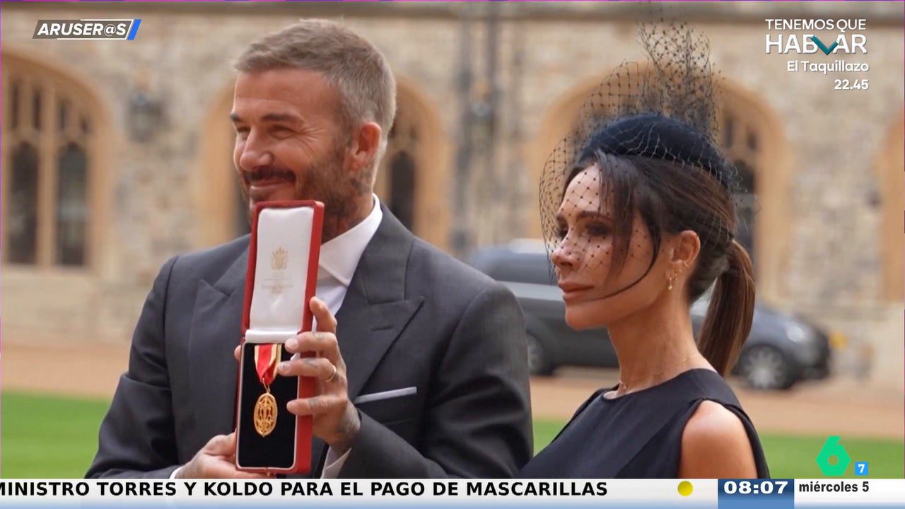 Ella es incapaz de sonreír