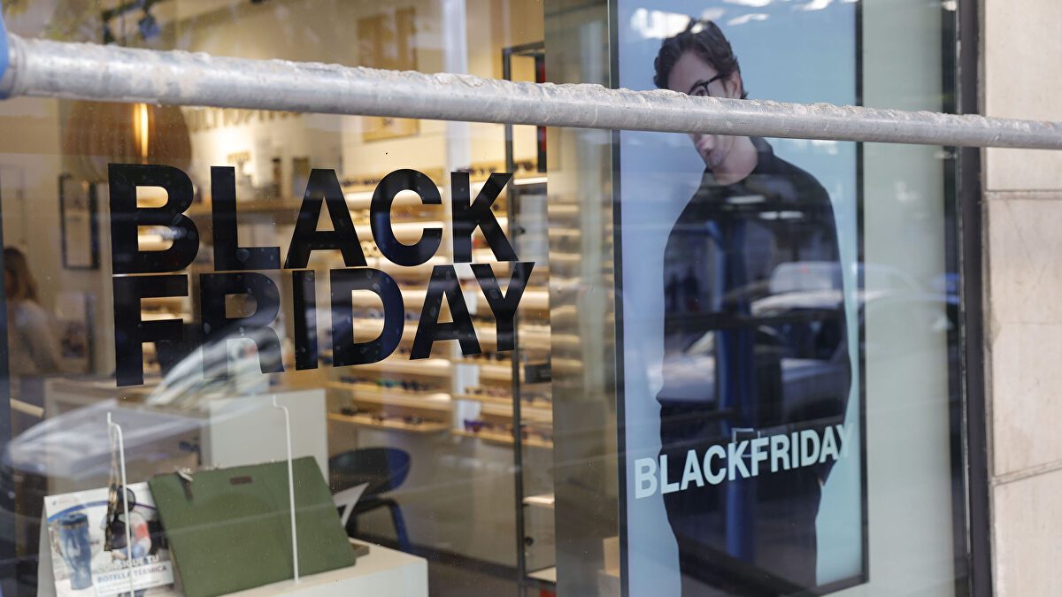 CCOO quiere que los consumidores dejen de comprar en el Black Friday porque perjudica a los trabajadores