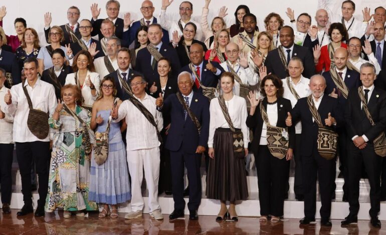 Petro llama a la América Latina y Europa a «contener las fuerzas de la barbarie» que se manifiestan en Gaza y el Caribe