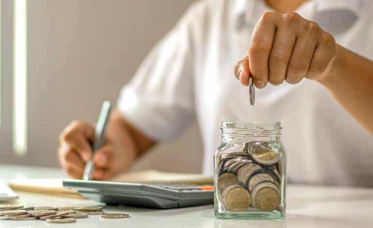 FINANZAS PERSONALES | «La libertad financiera te permite dedicarte a lo que te gusta y trabajar con una sonrisa», claves para mejorar tu trabajo según Luis Pita