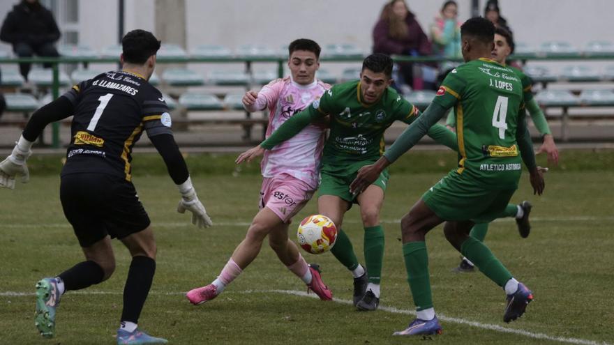 El Vetusta vuelve a sumar (1-1)