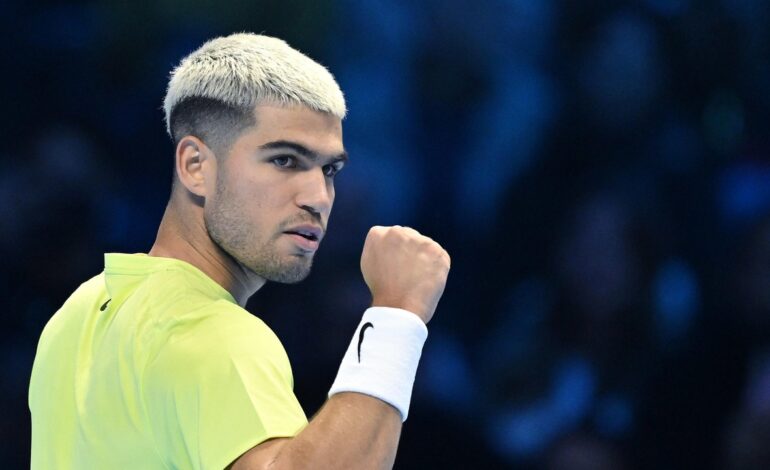 Alcaraz sabe sufrir ante De Miñaur y da su primer paso hacia el número 1 (7-6 y 6-2)