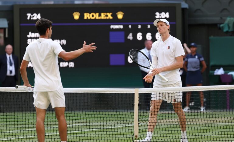 Carlos lo hace muy a menudo, Jannik con menos frecuencia