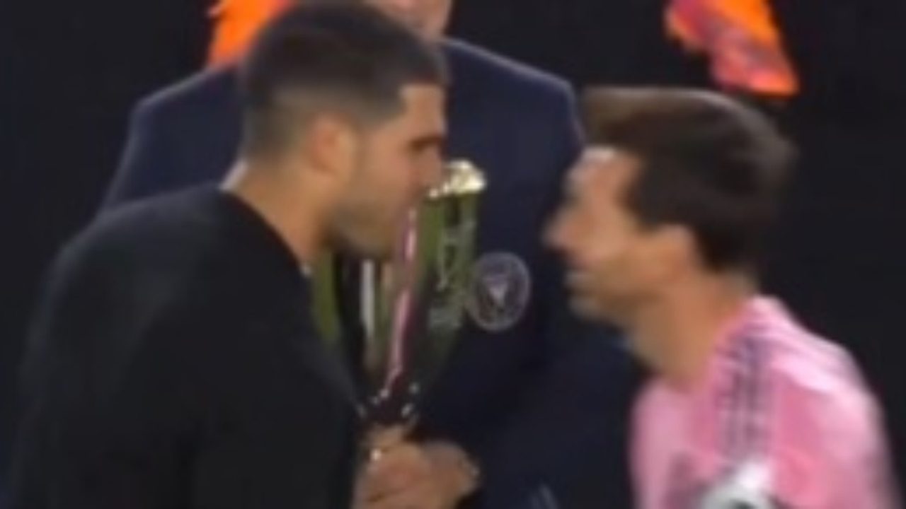 El emotivo gesto entre Carlos Alcaraz y Leo Messi en las finales de conferencia de la MLS