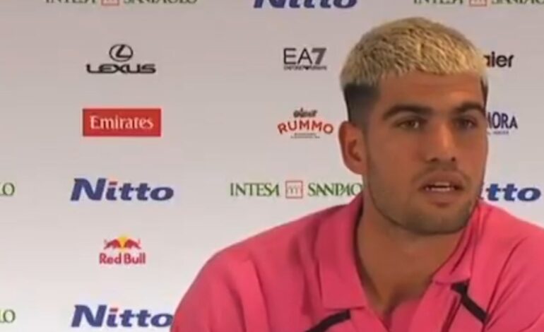 ojo a la pregunta más surrealista a Carlos