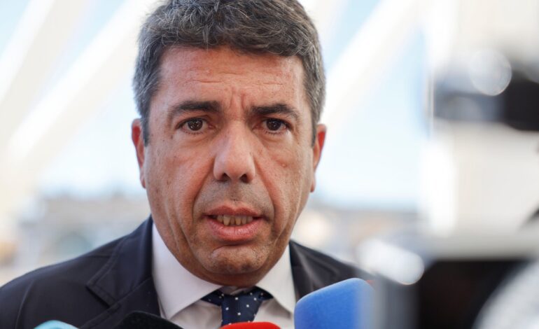 Carlos Mazón pone punto y final tras su huida hacia adelante rodeado por las críticas a su gestión de la DANA