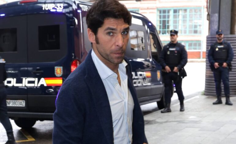 Cayetano Rivera, en el centro de la polémica por su colección de infracciones graves en tan sólo cuatro días