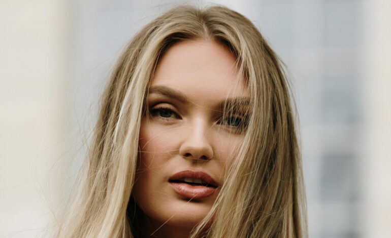 Este es el champú que necesitas para recuperar el volumen y frescor en tu pelo