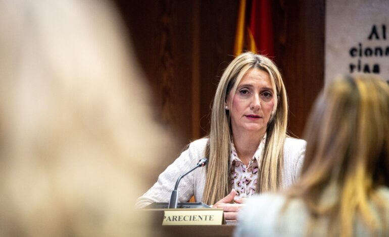 Miss Asturias niega ante el Senado que Ábalos la enchufara e insiste en que le dijo que Sánchez «lo sabía todo»