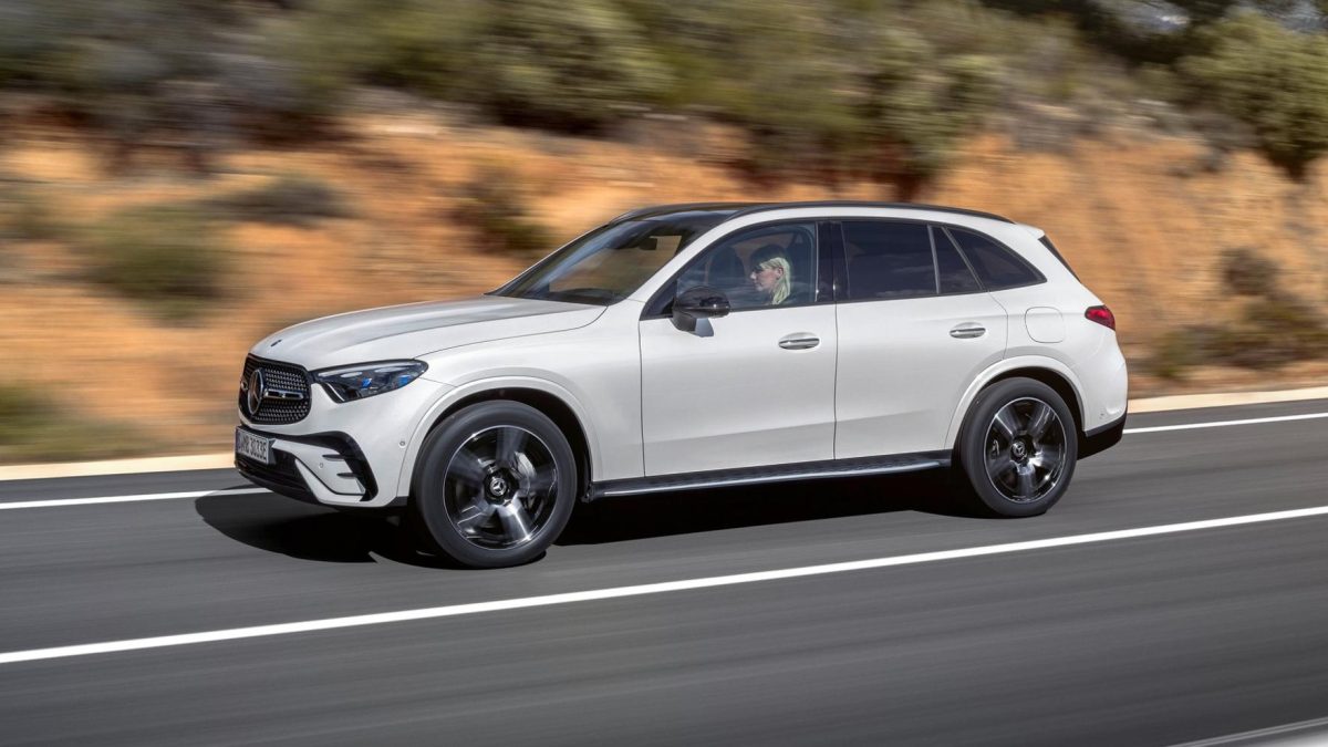 ¿Cuánto cuesta el coche más vendido de Mercedes?