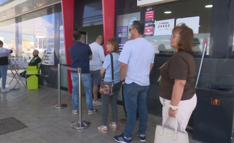 la gasolinera de Tenerife es parada obligada antes del sorteo de Navidad
