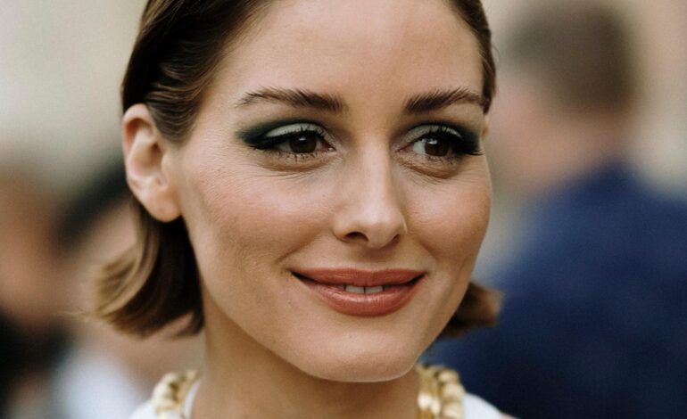 Cómo conseguir un contorno de ojos sin grietas