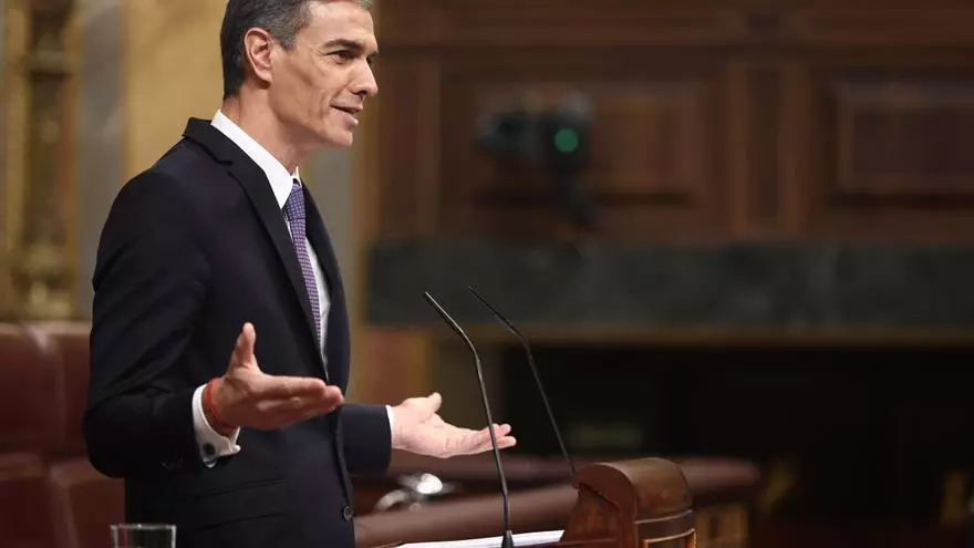 Sánchez considera "doloroso" que Juan Carlos I ensalza a Franco cuando todavía hay tumbas