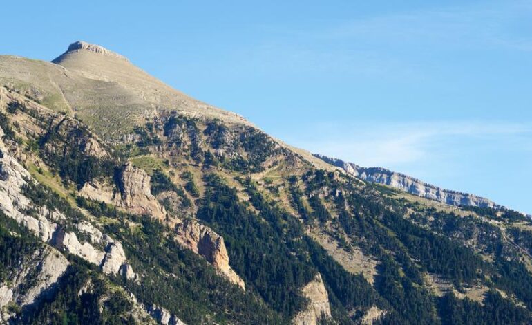 PICO Collarada | Fallece un montañero madrileño tras precipitarse por una pendiente en Huesca