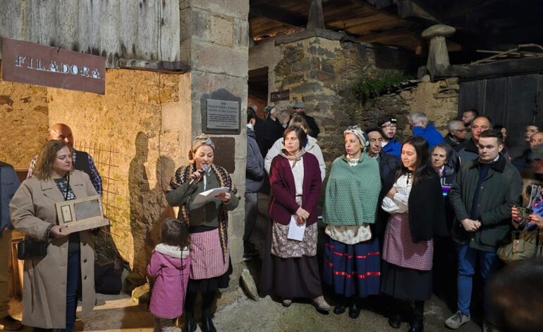 Navelgas consigue viajar al pasado en una noche llena de tradiciones, oficios artesanales y sabores de antaño