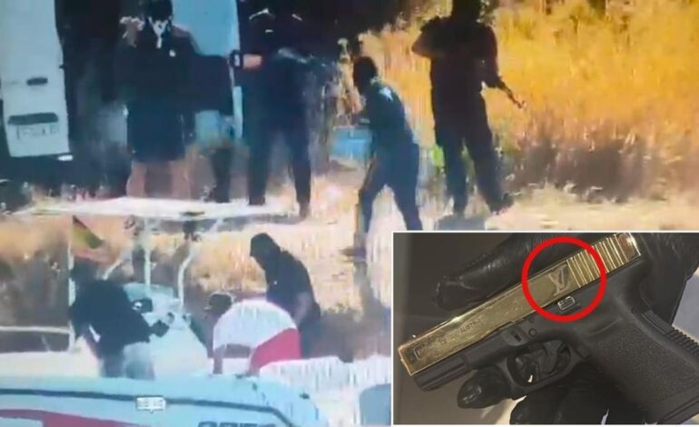 ARMAS NARCOS | Los narcos españoles se arman hasta los dientes: un AK-47 como el de Saddam Hussein, escopetas para cazar osos, una pistola Louis Vuitton…