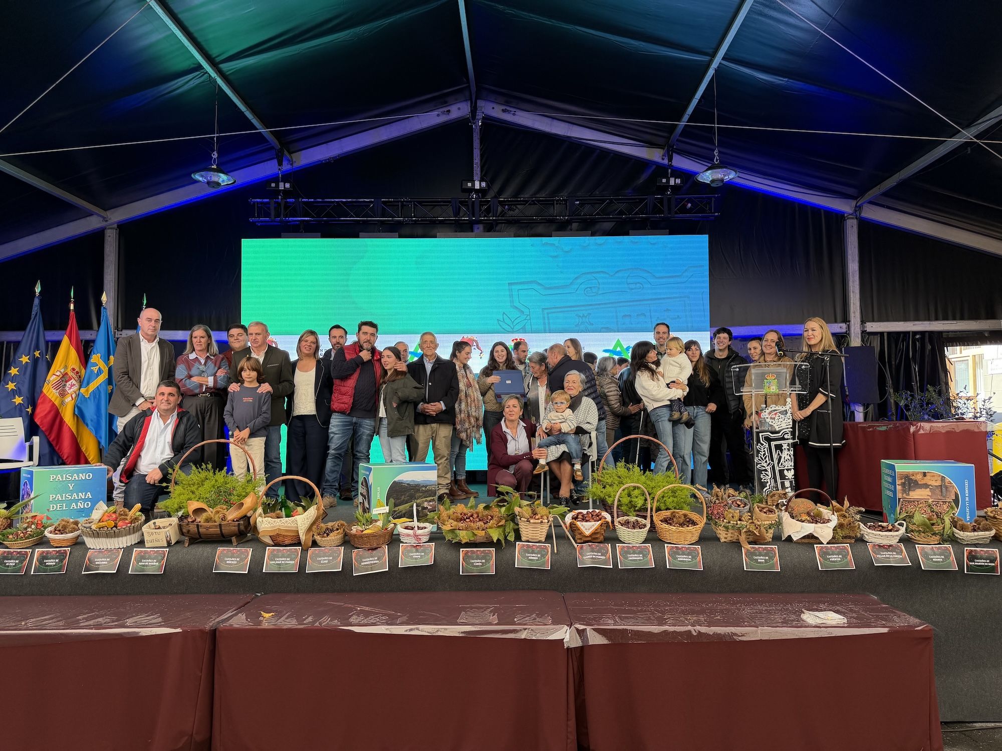 Concurso de castañas y productos de la huerta en Arriondas