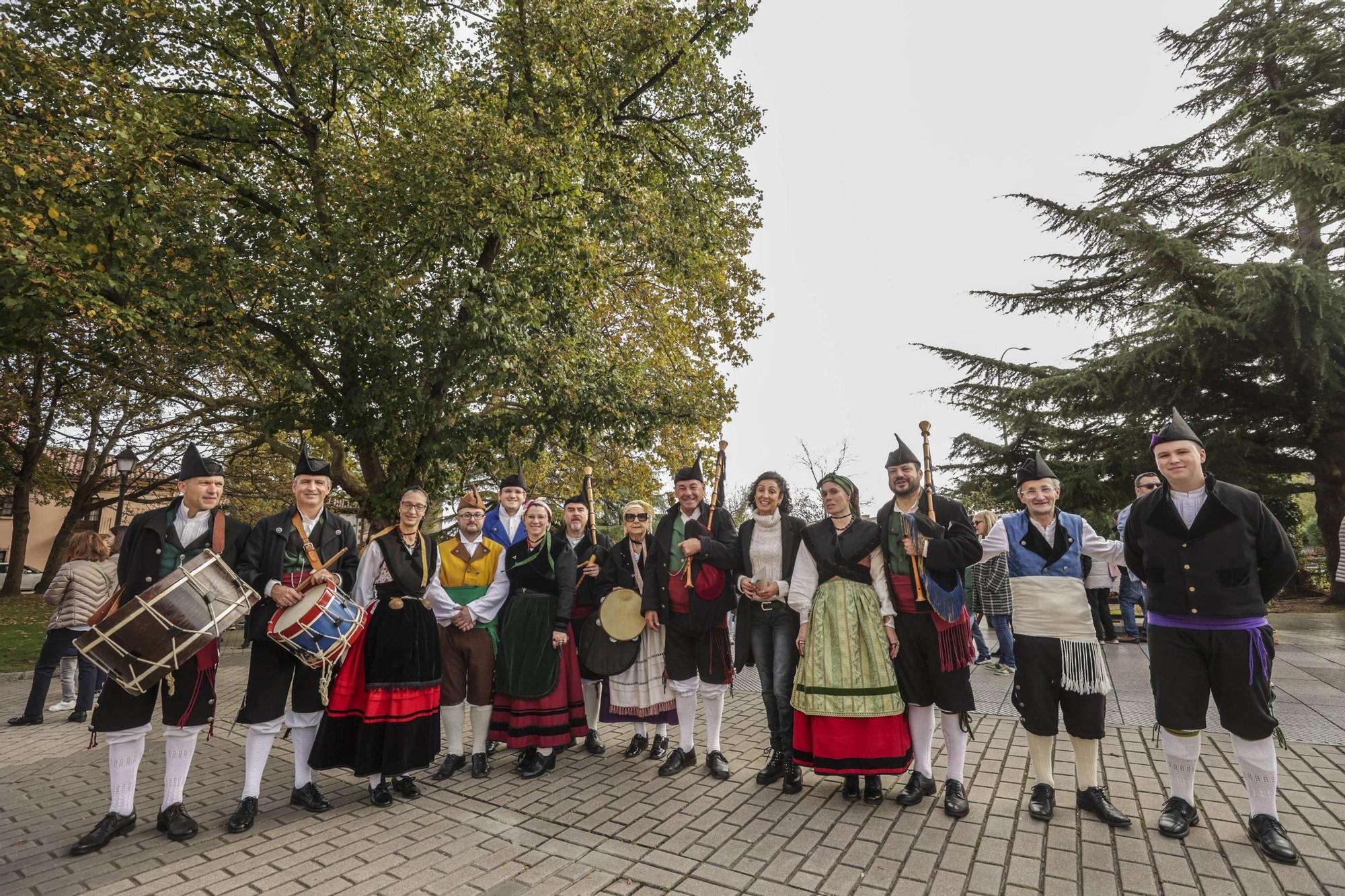Santullano, en Oviedo, prepara castañas asadas por 450