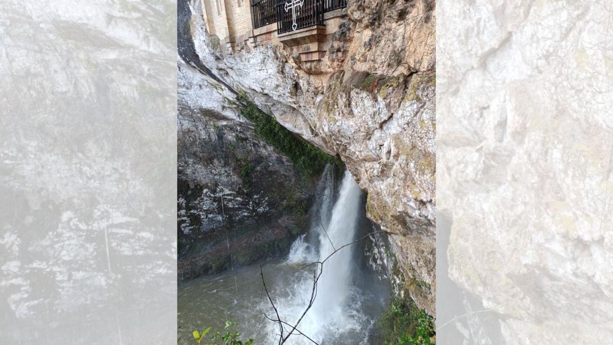 así luce la santa cueva en todo su esplendor