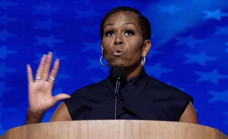 ESTADOS UNIDOS | Michelle Obama afirma que EE.UU. «no está listo» para una mujer presidenta