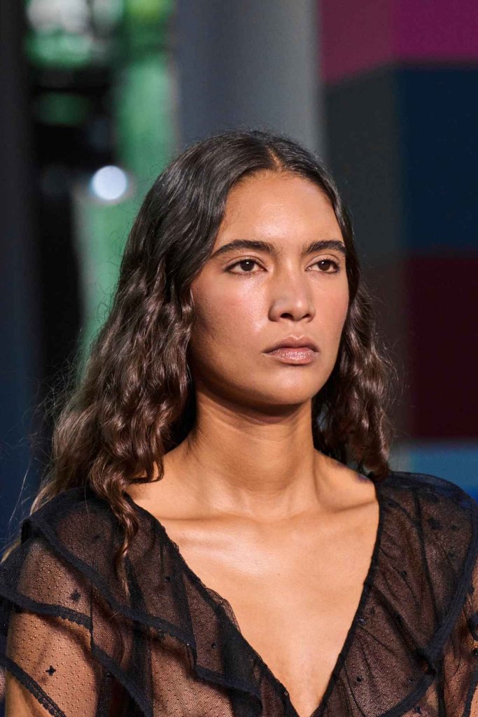 El delineador de ojos nude consigue un efecto