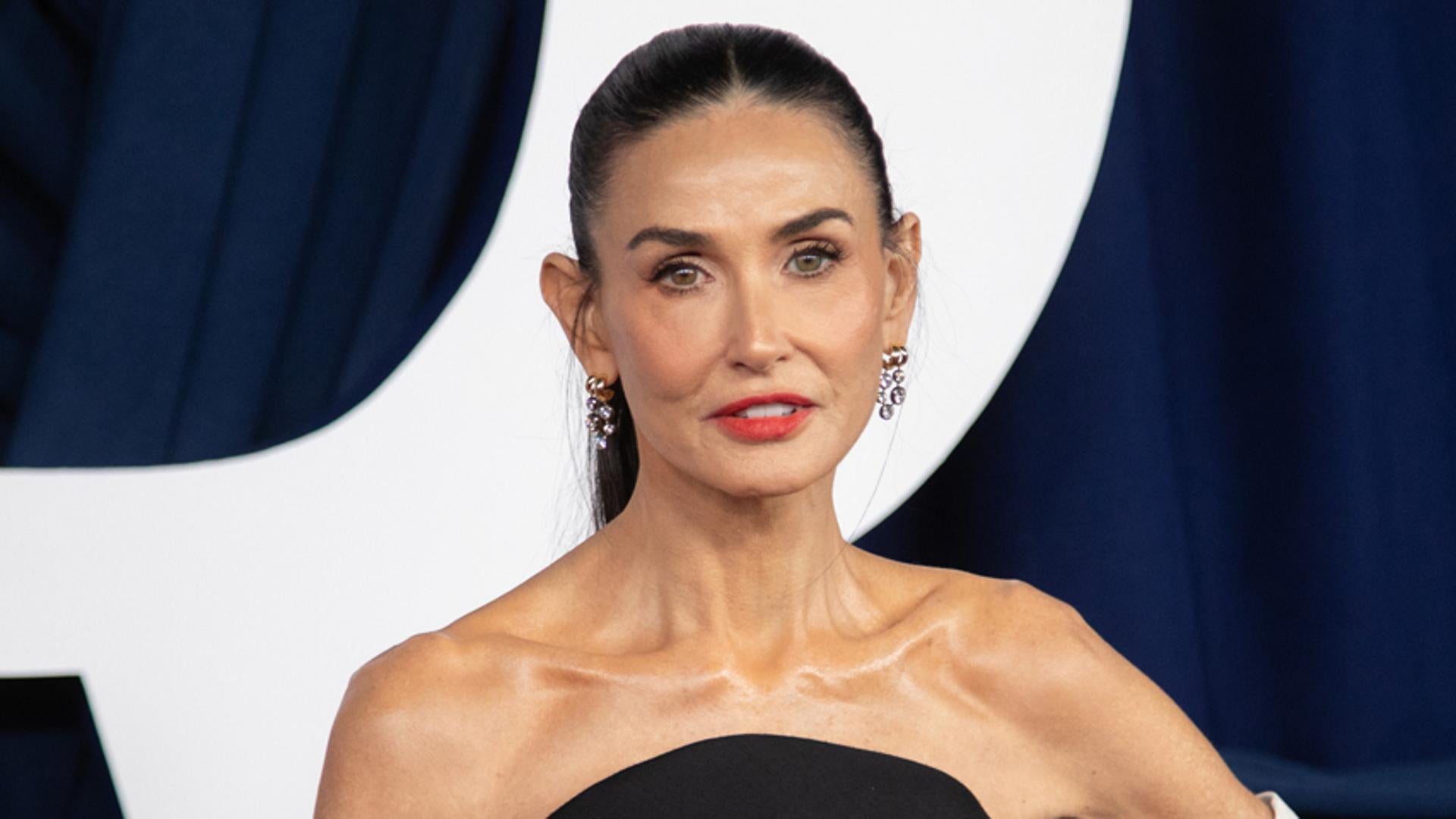 Adiós flacidez: las mascarillas que levantan el óvalo facial al momento