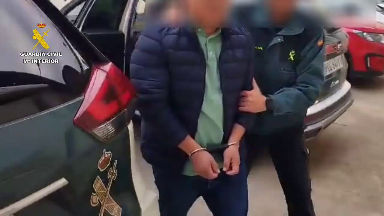 intercambió vídeos con contenido sexual violento con un menor