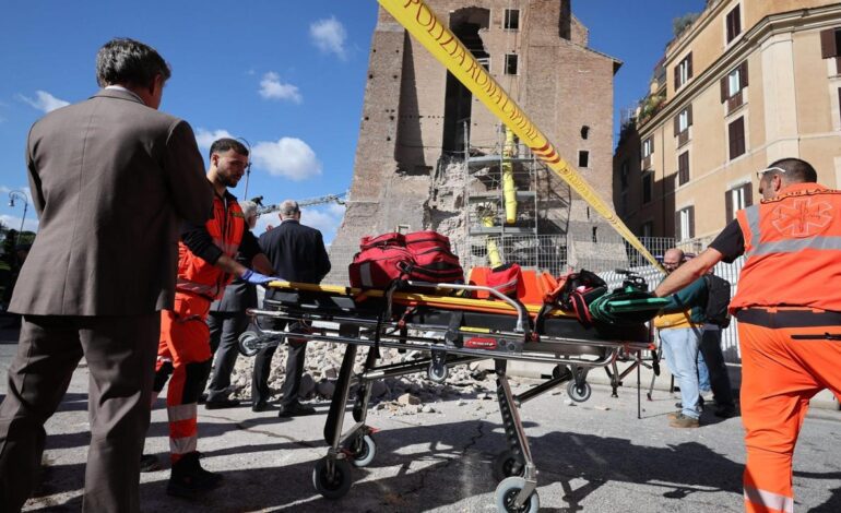 Muere el trabajador que quedó atrapado tras el derrumbe de la Torre dei Conti, en Roma
