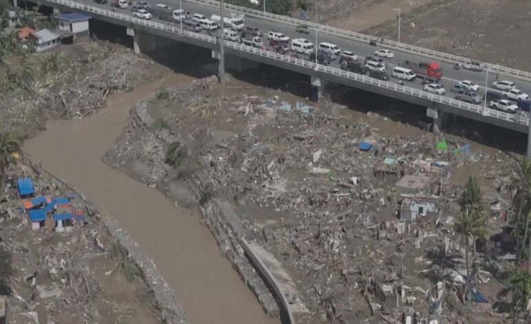 El tifón Kalmaegi deja 114 muertos, 127 desaparecidos y un paisaje catastrófico en Filipinas