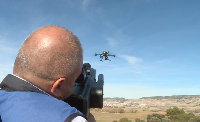 detección a kilómetros y aterrizajes forzosos demostrados