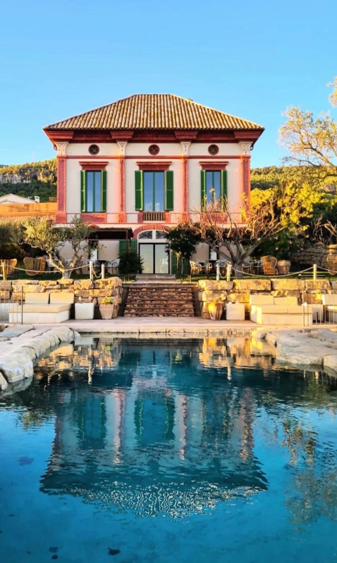 Experiencias de enoturismo en la finca ecológica Mont-Rubí del Penedés