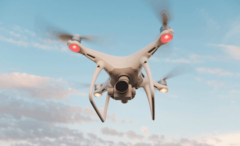 Mientras la OTAN debate la compra de drones, Ucrania está creando una industria millonaria en torno a ellos