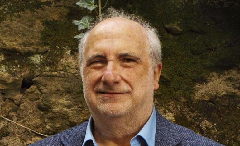 «Está de moda el autodiagnóstico de trastornos mentales leves», afirma Marino Pérez, catedrático de Psicología de la Universidad de Oviedo