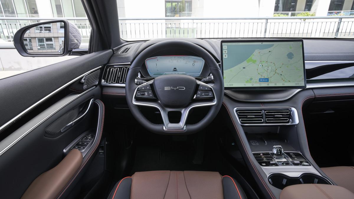 BYD Sello U interior