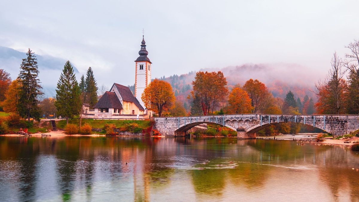 cinco valles alpinos que se tiñen de oro en otoño y te van a enamorar
