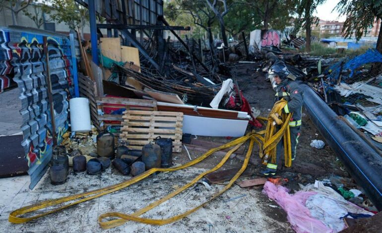 los Mossos investigan si fue provocado