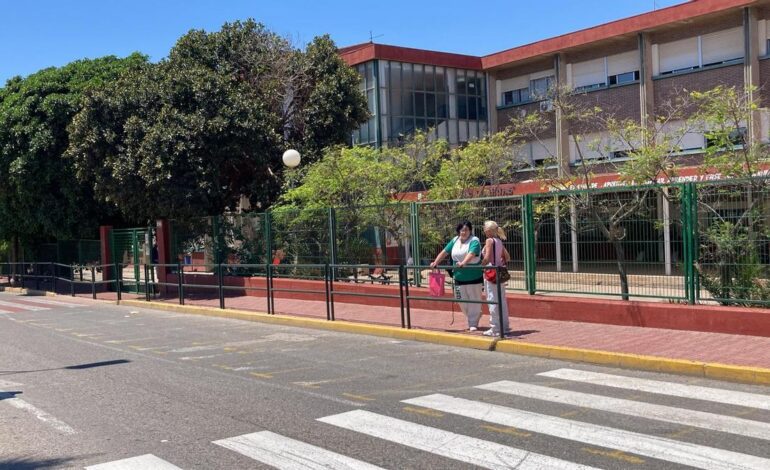 Detenido un menor tras apuñalar en el brazo a otro en Torrevieja