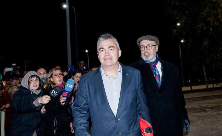 CERDÁN SALIDA CÁRCEL | Cerdán, al salir de prisión: «Confío que la verdad se imponga y que al final con esa verdad se haga justicia»