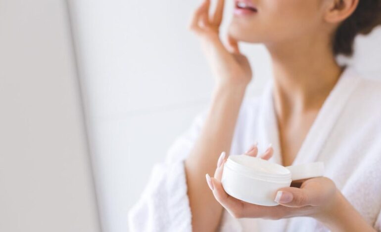 CREMAS MERCURIO | Alerta: un informe señala cremas blanqueadoras de la piel con peligroso exceso de mercurio