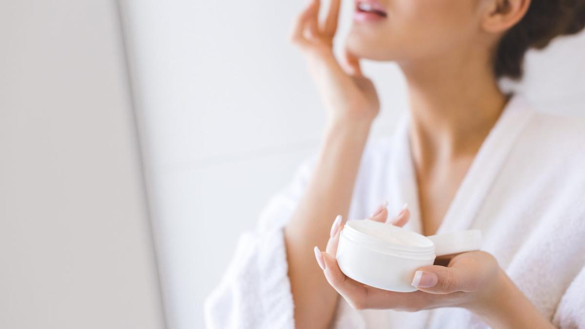 CREMAS MERCURIO | Alerta: un informe señala cremas blanqueadoras de la piel con peligroso exceso de mercurio