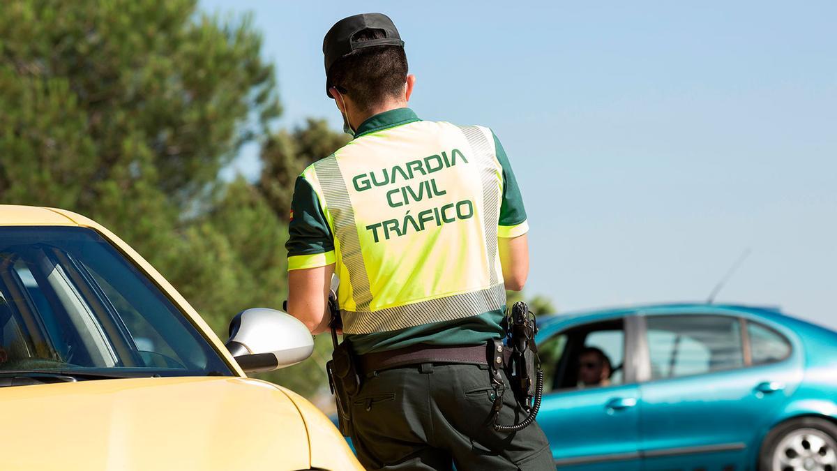 hasta 200 euros de multa