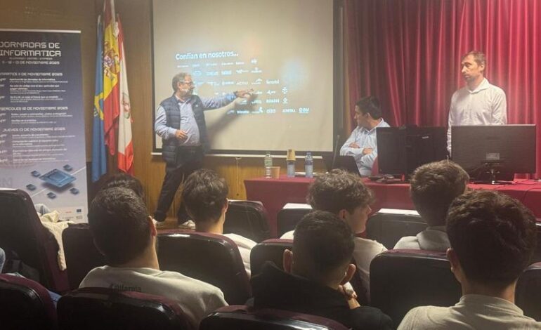 En marcha las Jornadas de Informática del IES Número 1 de Gijón (en imágenes)