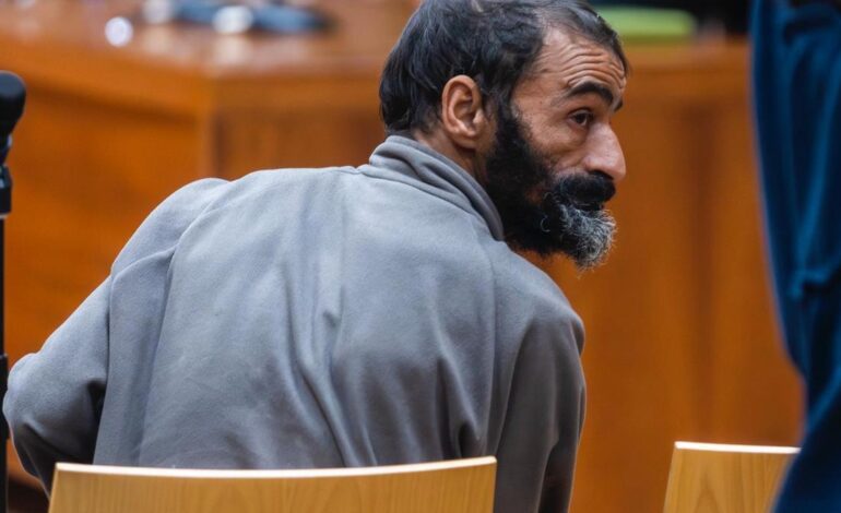 Me llevó a rastras a la chabola, me encerró, me pegó una bofetada y empezó a violarme