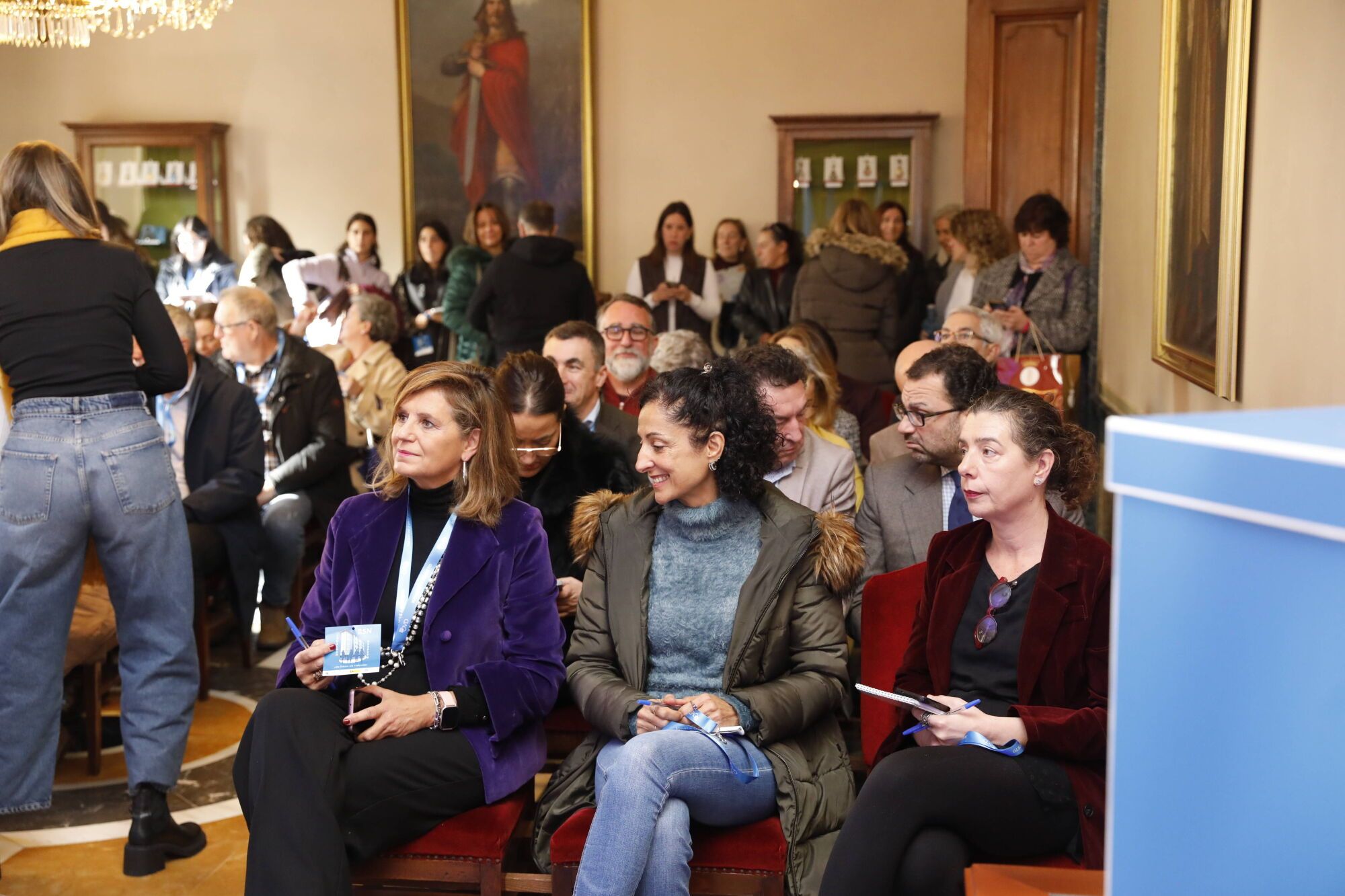     Así fue el acto institucional del 25N en Oviedo